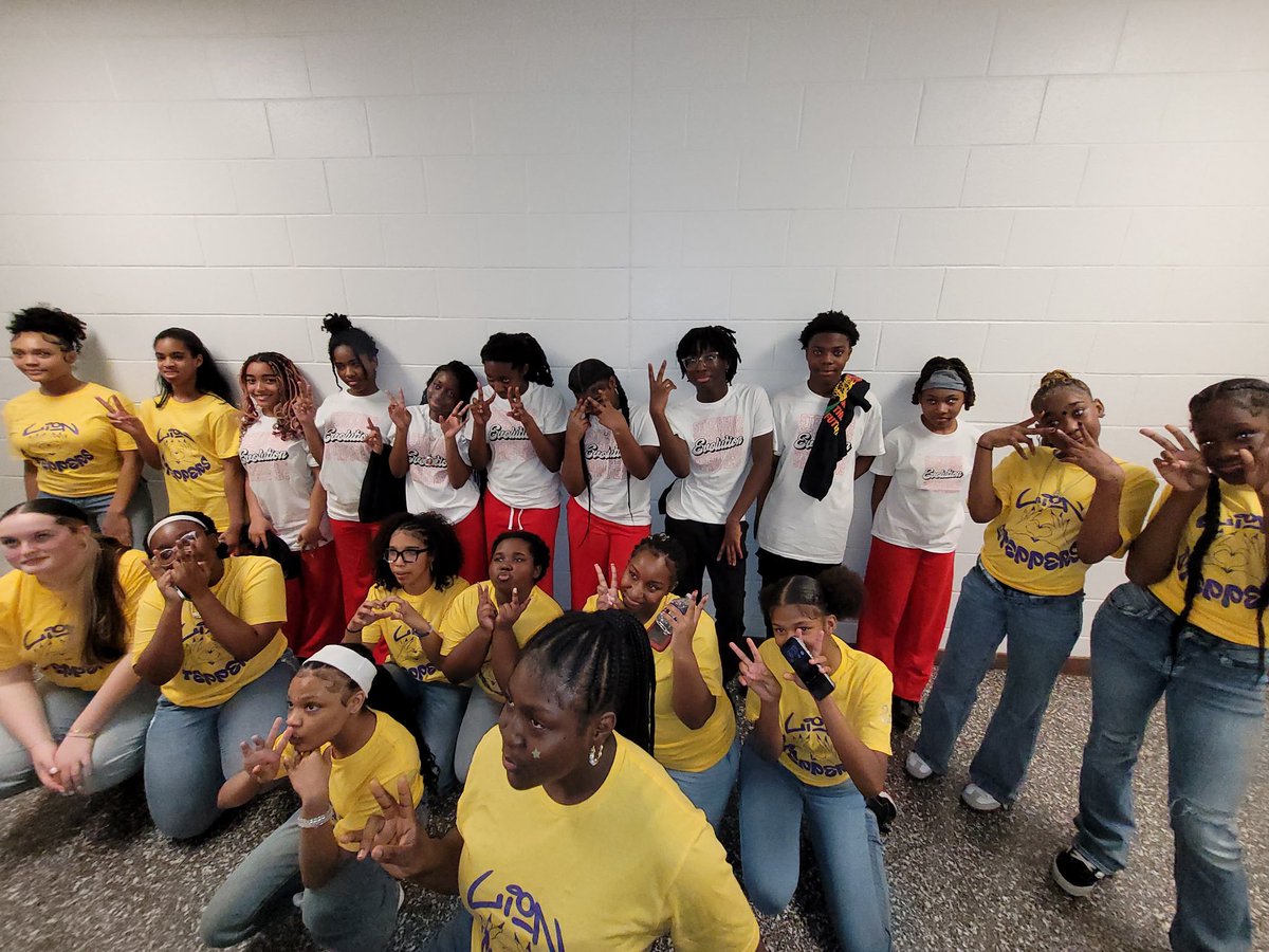 Landstown Middle tweet media