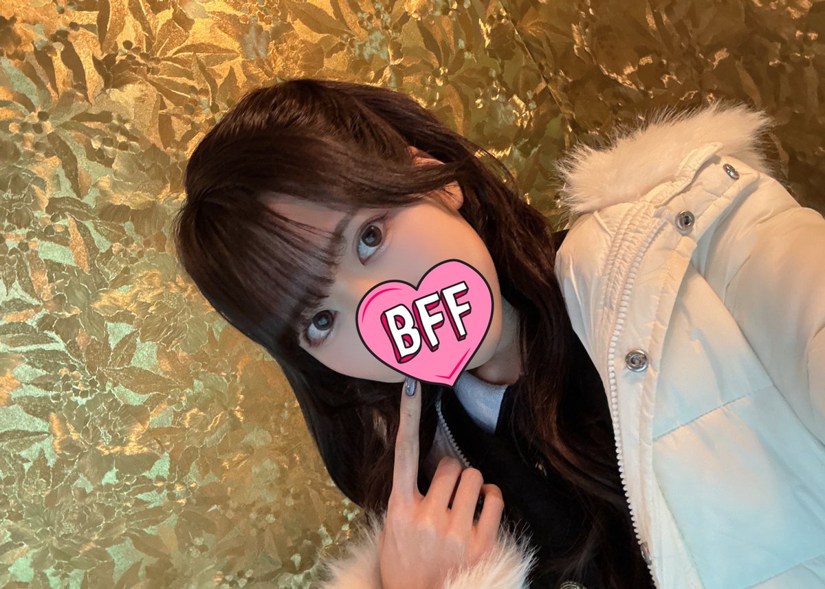 右虫First Final Live完走しました‼️
起こしいただいた皆様も、遠くから応援してくださった皆様も本当に、本当にありがとうございました。
皆さんのお陰で夢を叶えることができました
今日から減量解禁だからみんないーっぱい遊びに行こうね！🥰
ありがとう