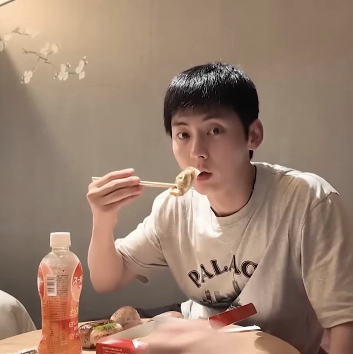 민딱이, 2살
(30살은 집에 두고 다녀용)