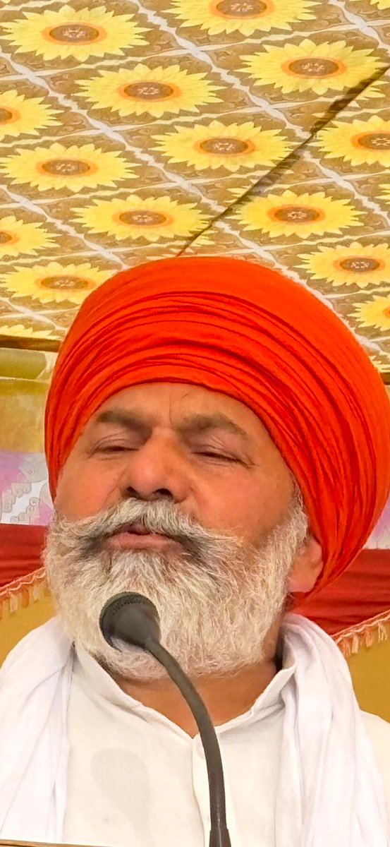Rakesh Tikait tweet media