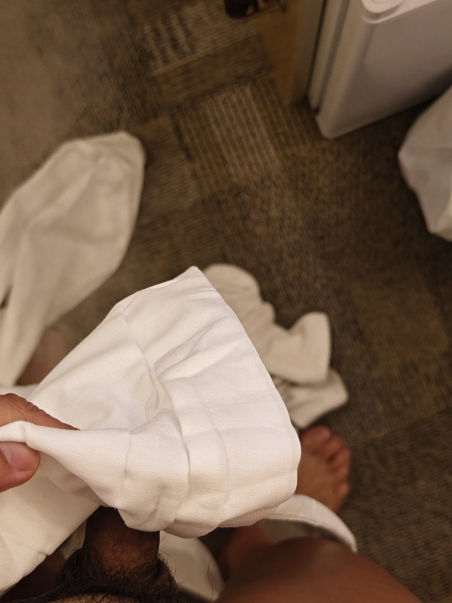 Webin1069 tweet media