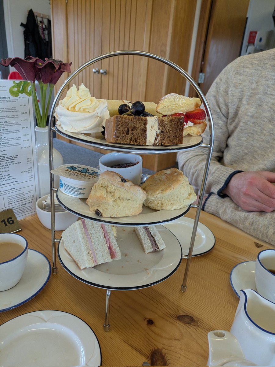 Langwitch 🇪🇺🇩🇪🇨🇵🇬🇧 tweet media