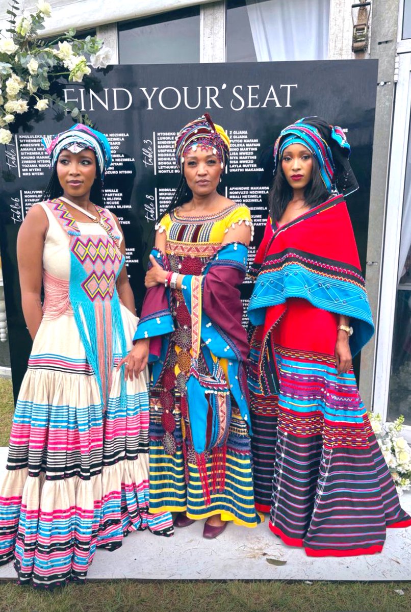 My beautiful friend and her gorgeous daughters ♥️✨