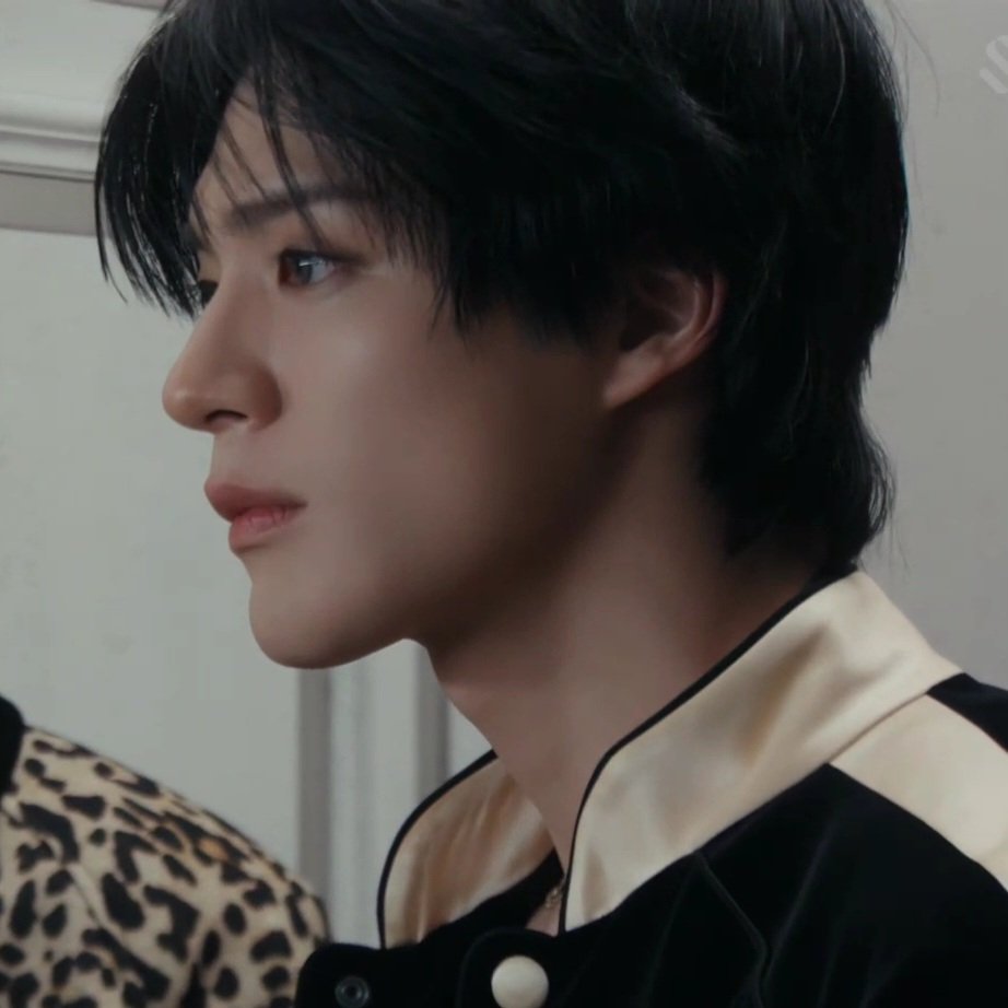 옆태지존이세요