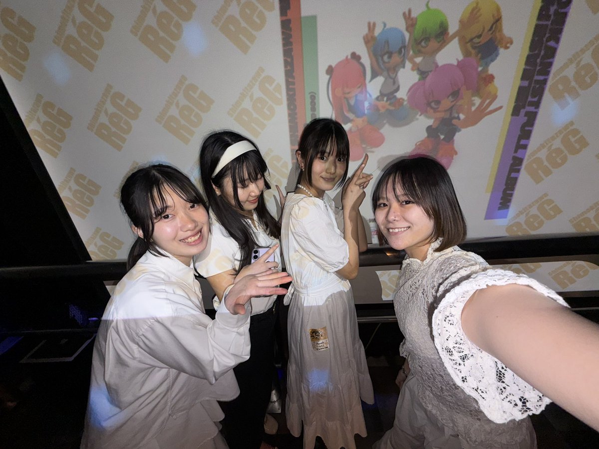 🤍🎀#今日のKLC🎀🤍

　　　　　\ えさのじかんさん!! /
1stアルバムリリースおめでとうございます㊗️🎊

素敵な時間をご一緒できて、本当に嬉しかったです✨✨
お誘いいただき誠にありがとうございます🙇‍♀️

えさのじかんさん、出演者の皆様のライブパワー沢山浴び、私達ももっと頑張って行きたいです📝