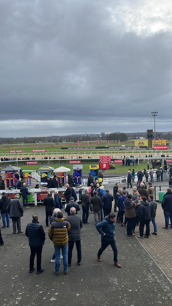 Dom Betts tweet media