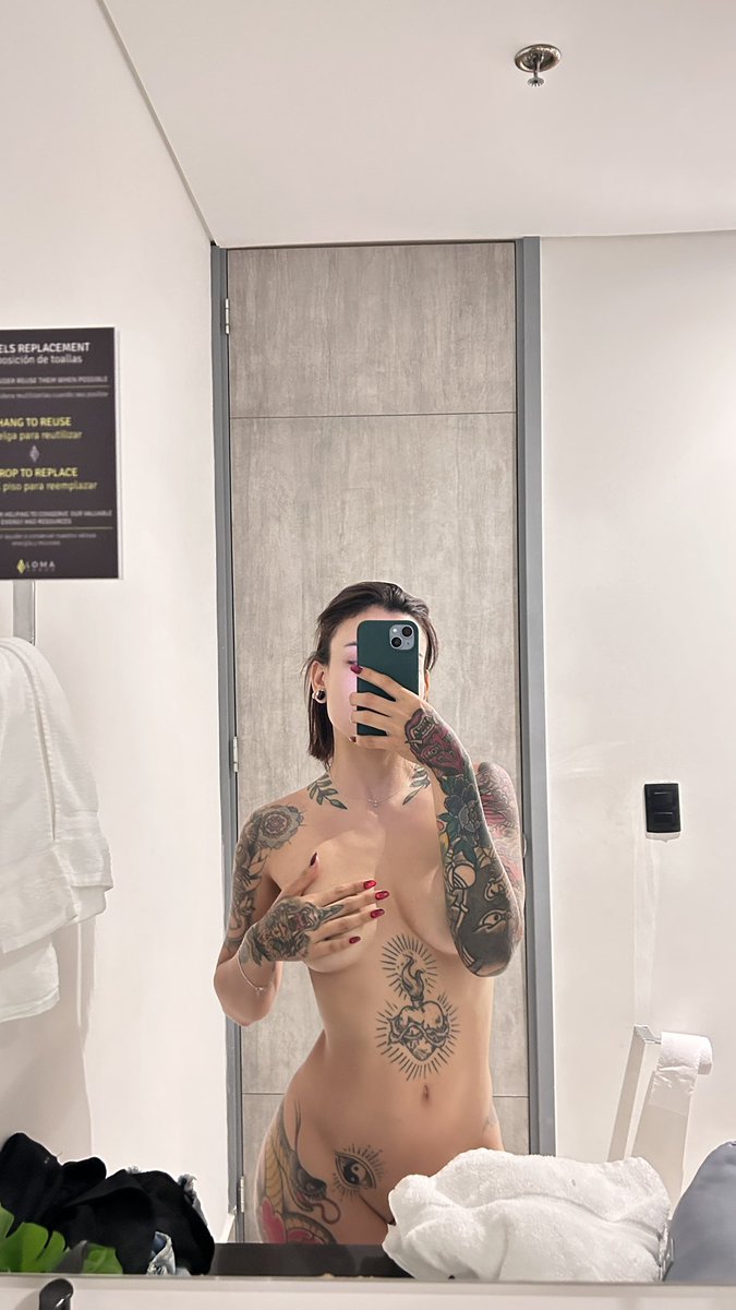 ComeToFly✨ tweet media