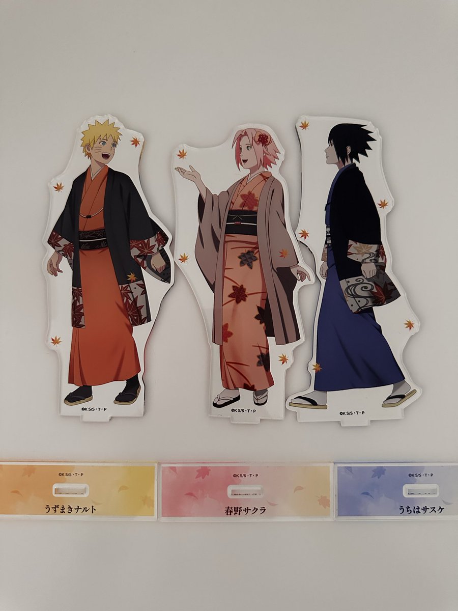 They look so good🍁🍂✨ #NARUTO #サクラ #サスケ