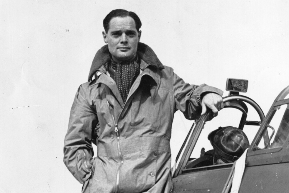 TalkingPicsTV's tweet photo. Did you know that #SirDouglasBader was #BOTD in 1910 (pictured). You can see the highly acclaimed dramatisation of his life in REACH FOR THE SKY (1956) today at 4:30pm, starring #KennethMore as Bader #TPTVsubtitles https://t.co/QnMsT714l7