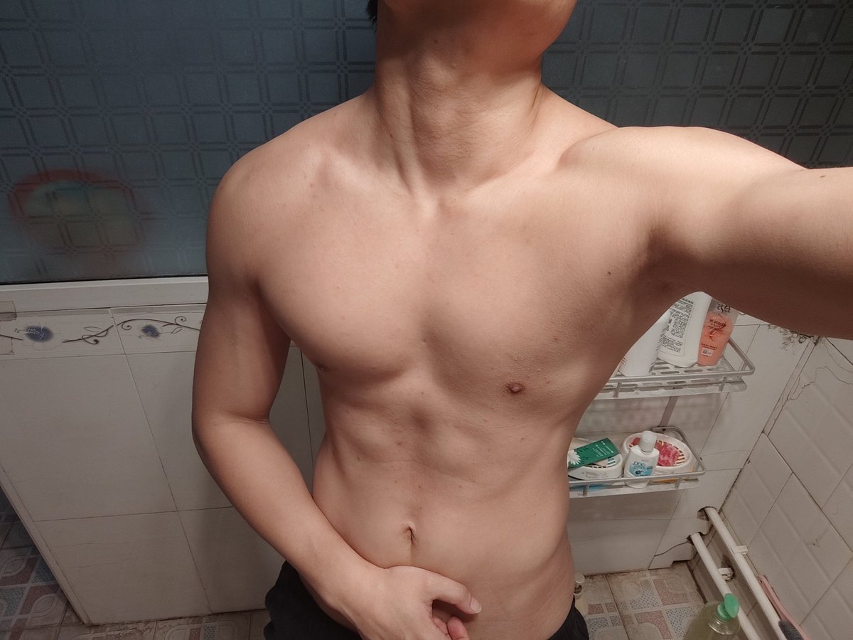 在老家每天久坐十小时 要胖了