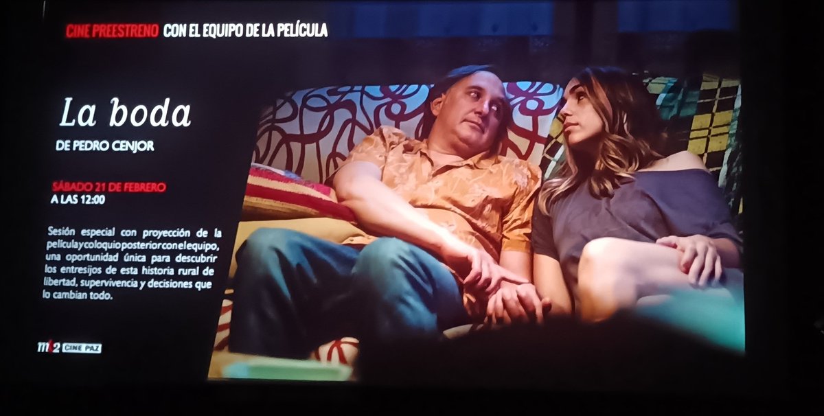 ritaroglez's tweet photo. ¿Cómo irte de boda a La Mancha sin quedarte tieso? 🧐
Paso 1: No vayas.
Paso 2: Vete al cine a ver "La boda de Pedro Cenjor."
Misma experiencia, mismo nivel de surrealismo y te ahorras el regalo del primo. #LaBoda
@EternoPictures @conunpack https://t.co/NU78e2UiRI
