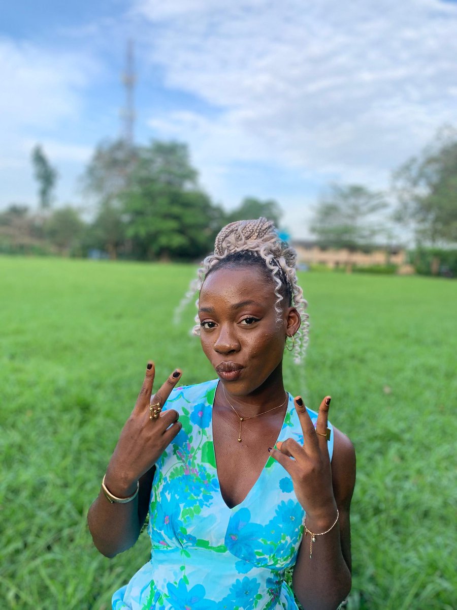chisom_nw's tweet photo. 22 &amp; 1k subscribers🎂
grateful💕 https://t.co/4UkIfCFTQl