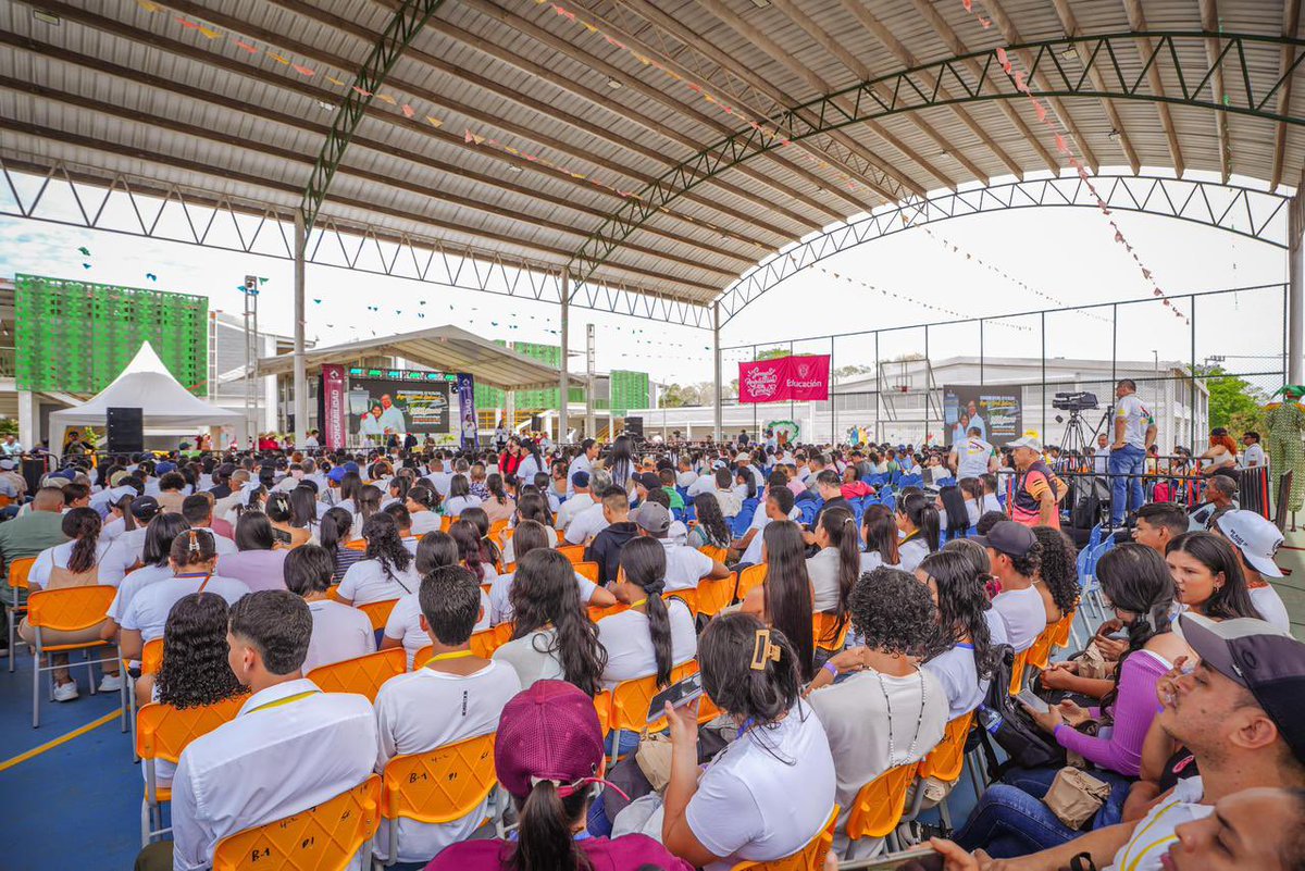 Gobernación de Bolívar tweet media