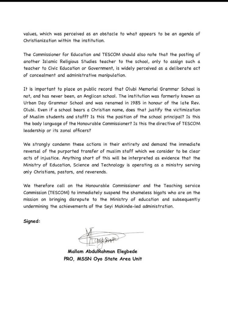 Please retweet wide.

PRESS STATEMENT | MSSN OYO STATE AREA UNIT

Religious freedom is a constitutional right, not a privilege.
We strongly condemn all forms of religious discrimination and injustice against Muslim students and teachers at Olubi Memorial Grammar School.

We call