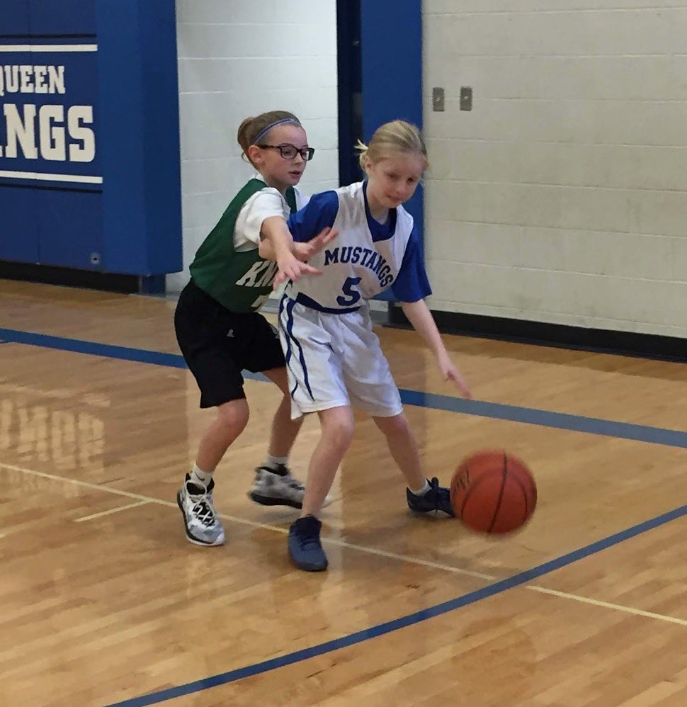 Mercy Monarchs Basketball tweet media