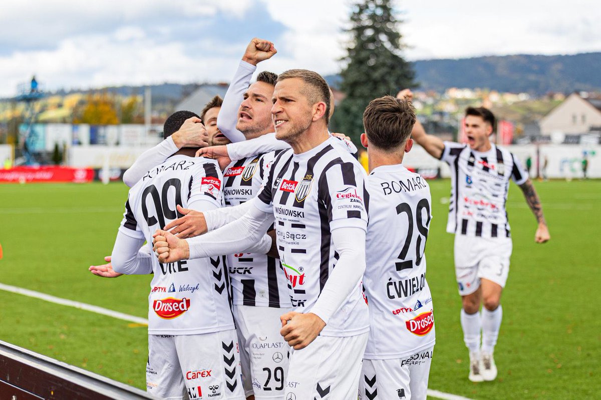 Rafal Wolsztyński tweet media