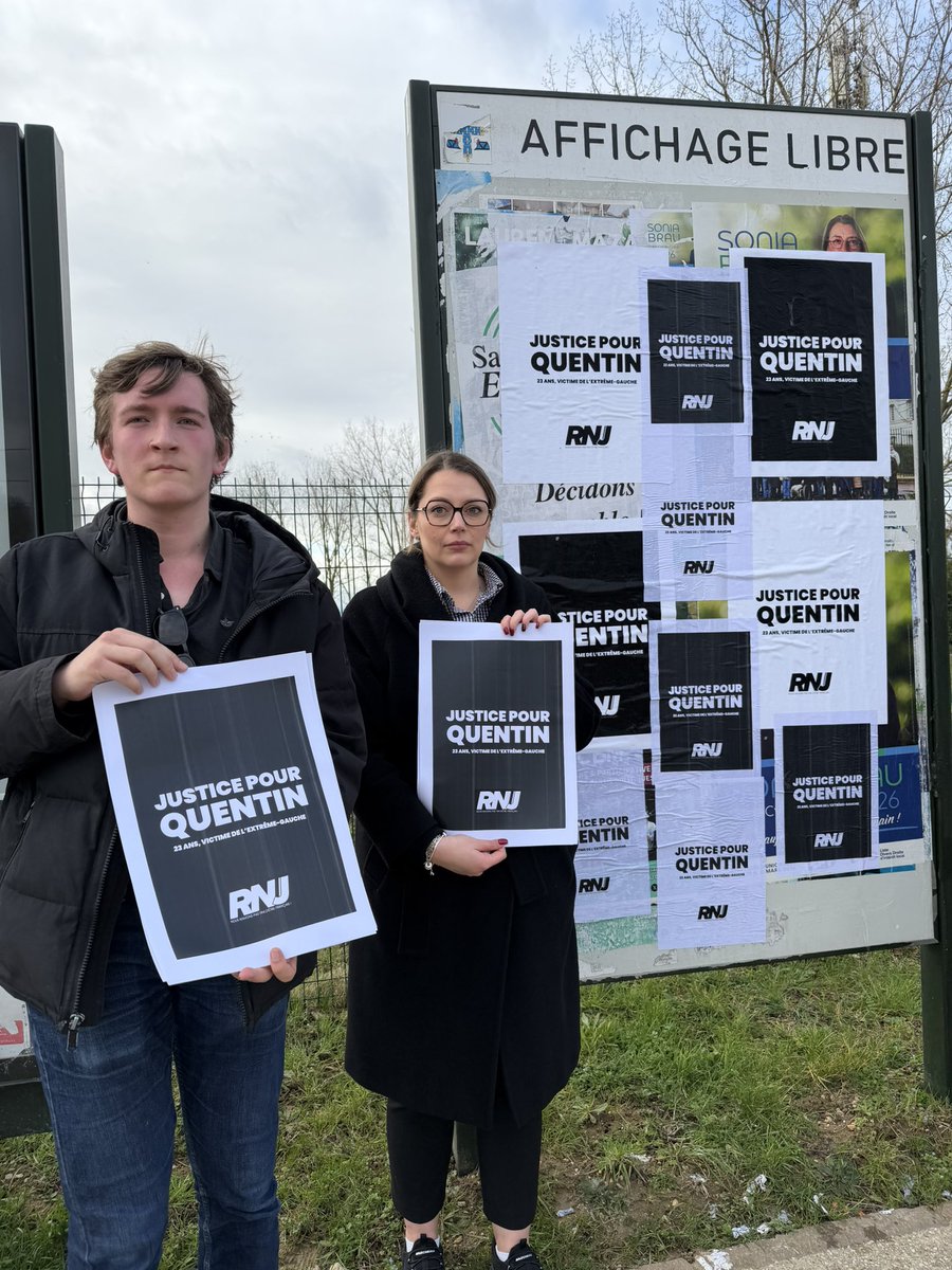 🙏 A Saint-Cyr-l'École, nous avons rendu hommage à #Quentin avec le <a href="/RNJ_78/">RNJ Yvelines</a> 

⚠️ L'extrême-gauche violente, agresse et tue.

✅ Un cordon sanitaire doit être mis en place contre elle.

🇫🇷Quentin, nous ne t'oublierons pas 🙏