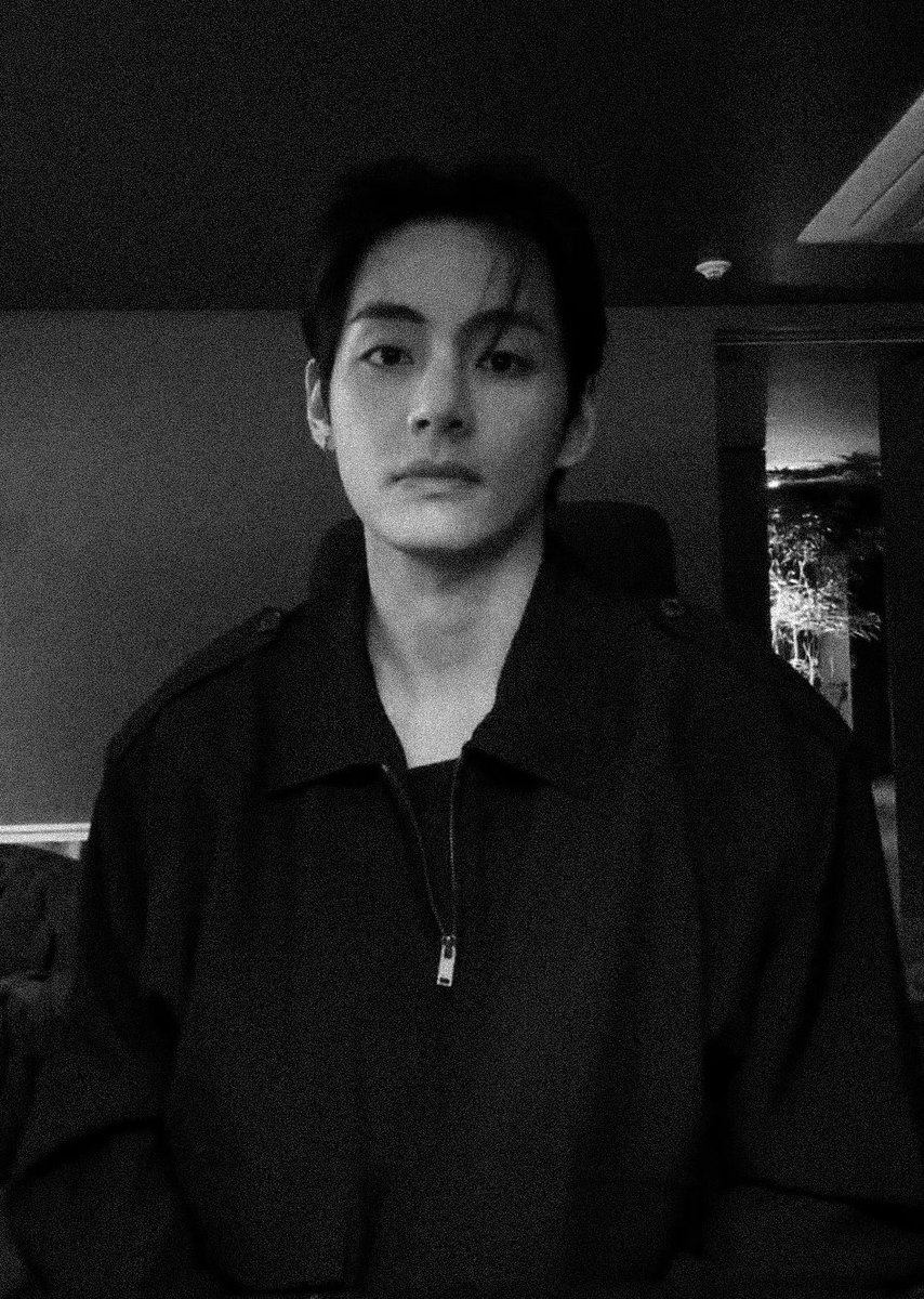 meroutro's tweet photo. 🖤 https://t.co/uZQ3JDFv3V