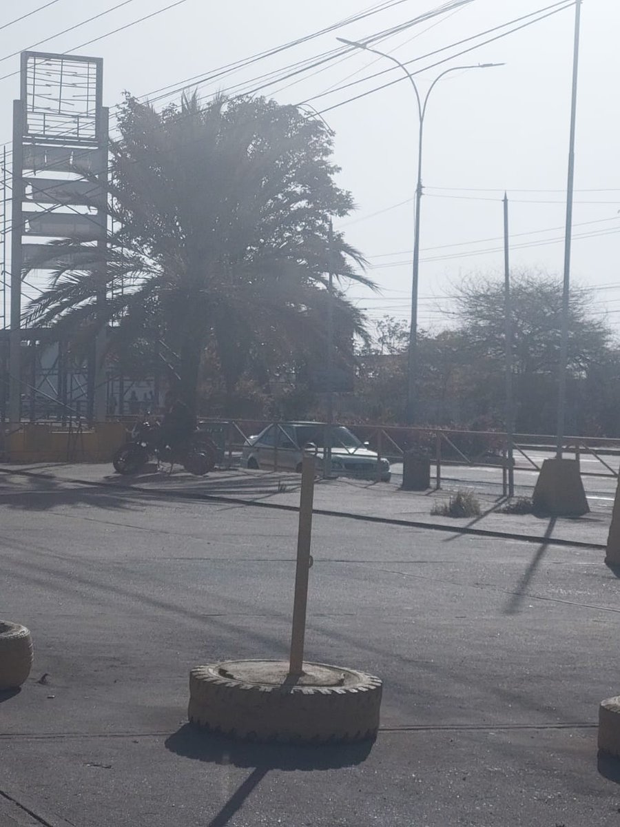 ALERTA:
El vehículo que aparece en la foto, se mantuvo durante toda la mañana de hoy sábado en asedio y persecución contra mi.
¿Esta es la paz y convivencia de la cual habla la dictadura?
El aparato represivo debe ser desmontado.
LIBERTAD PARA TODOS LOS PRESOS POLÍTICOS