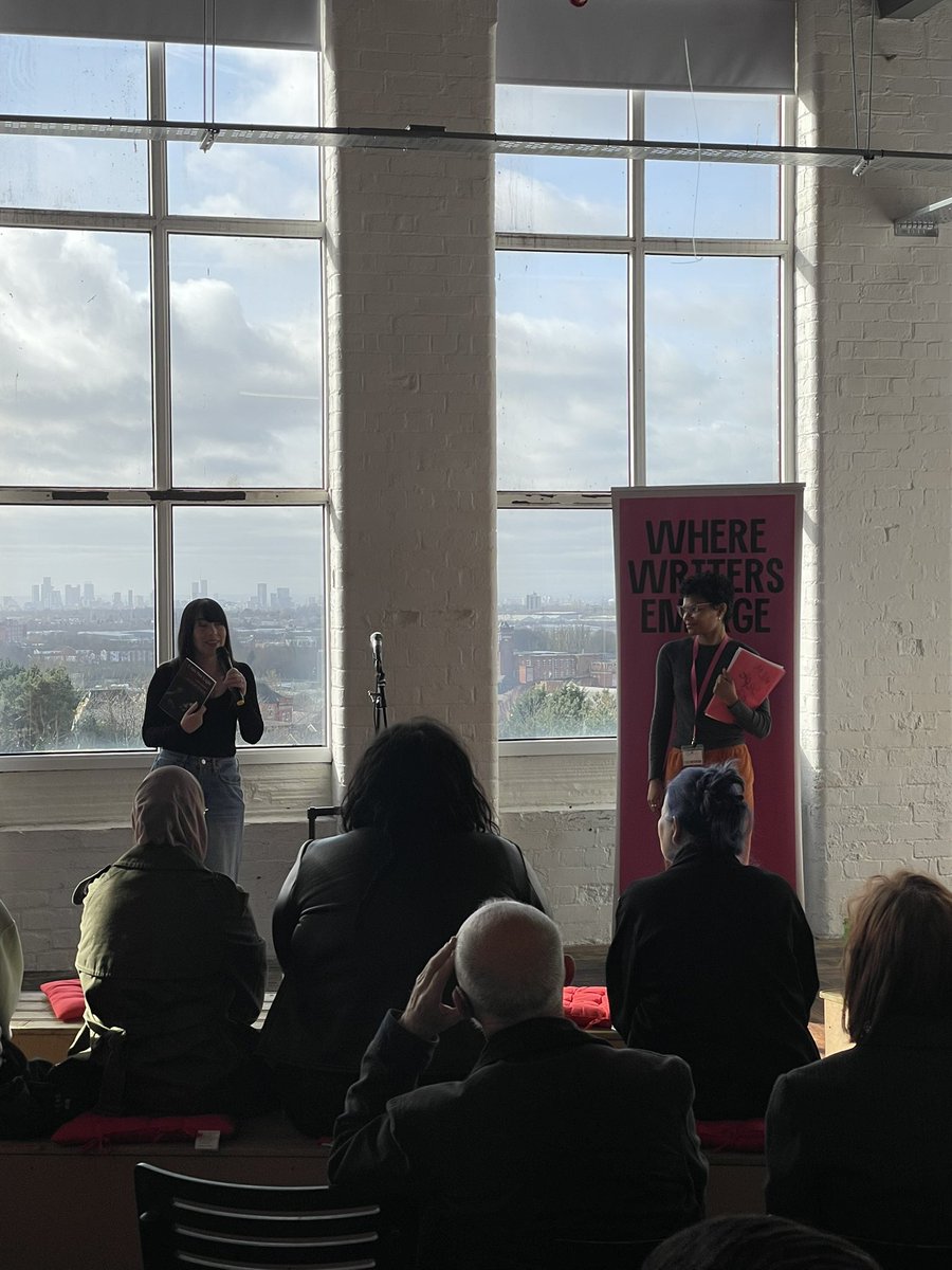 Lou Mach tweet media