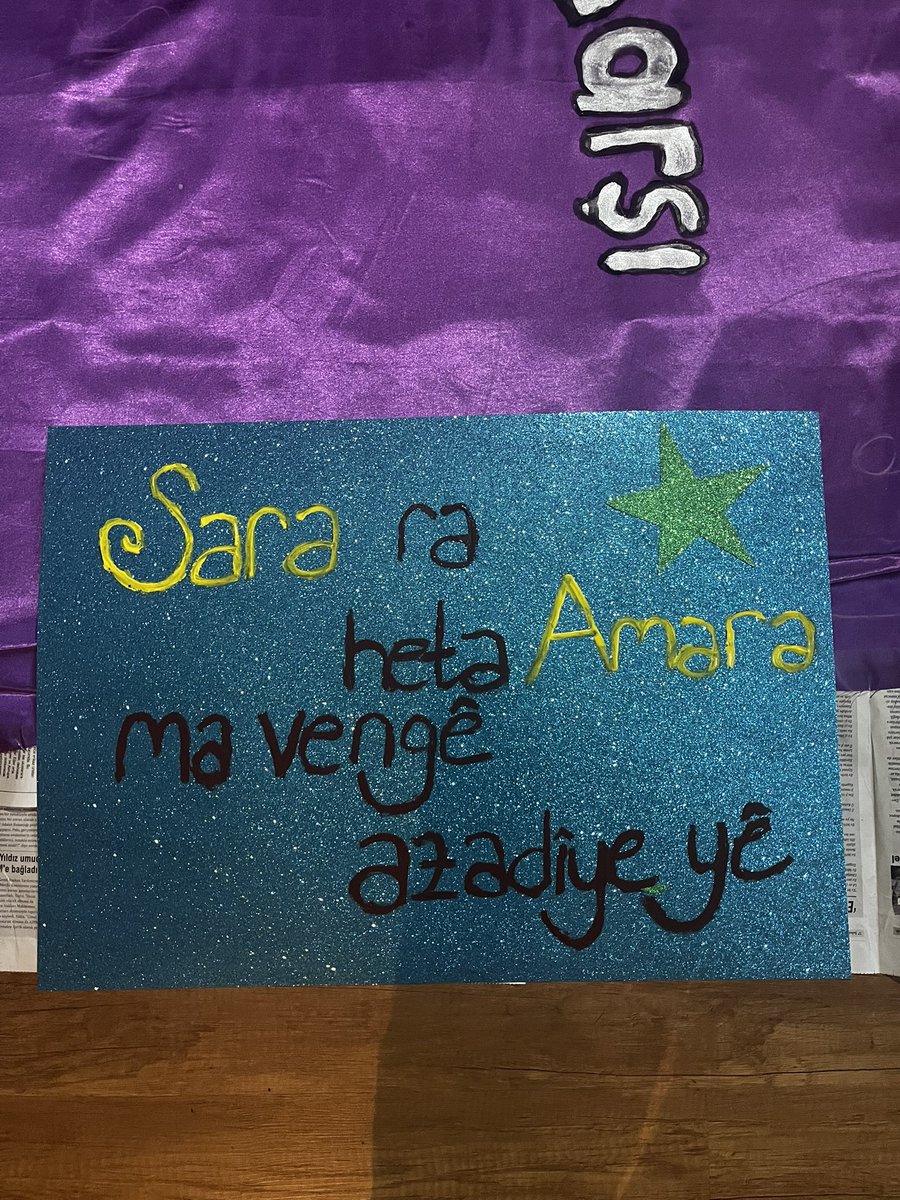 taksim’de  bir heyula dolaşacak :)