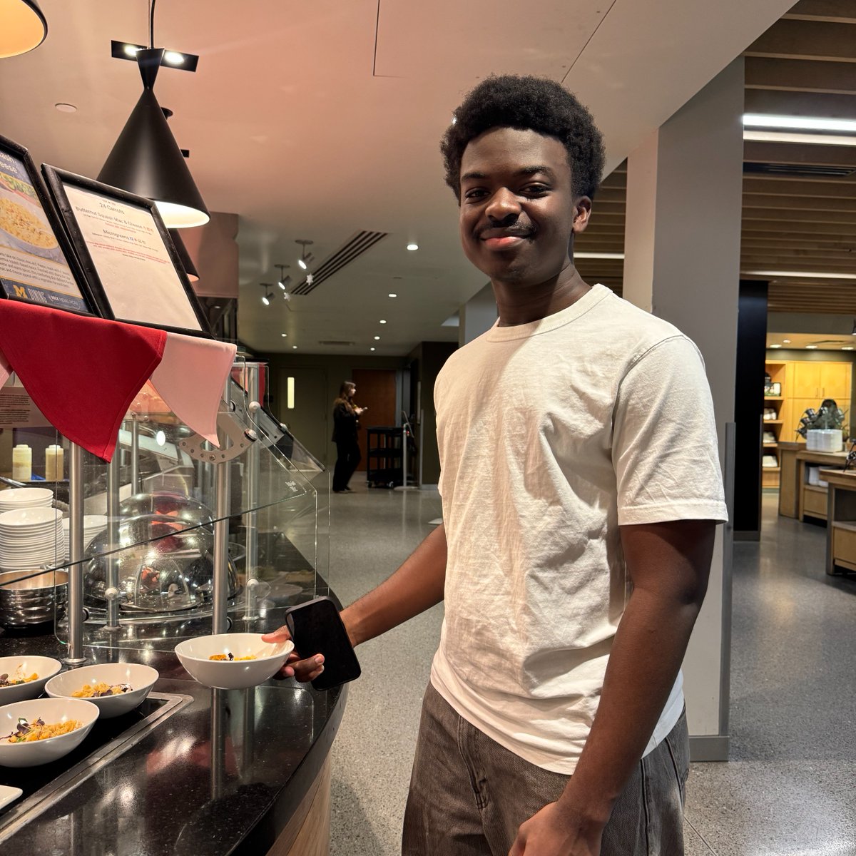 Michigan Dining tweet media