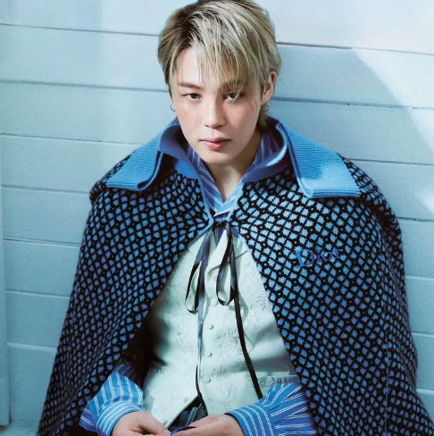 About Music tweet media