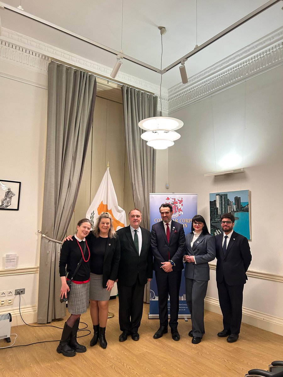 Consular Corps of London tweet media