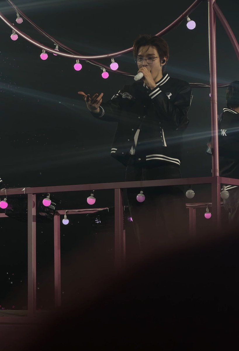 ไม่คิดว่าจะใกล้ขนาดนี้ น้องข้าวทำให้โตเกียวโดมที่ใครบอกว่าไกล ให้ใกล้ได้ พี่รักน้องข้าว ใกล้ขนาดนี้เลยแหละ