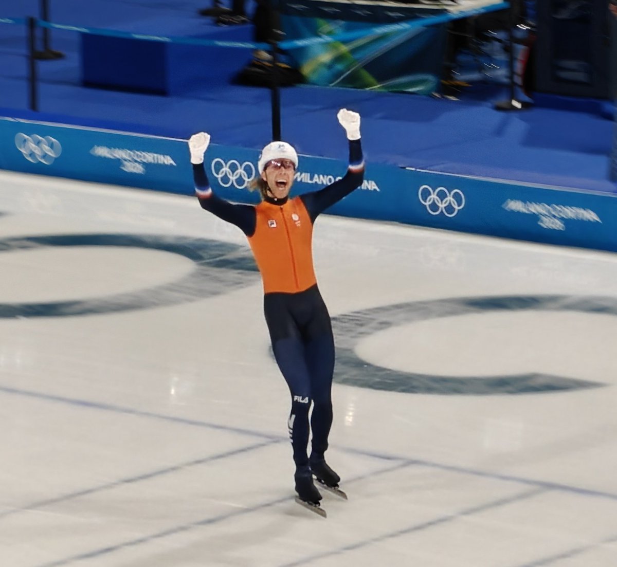 Sander MvdB tweet media