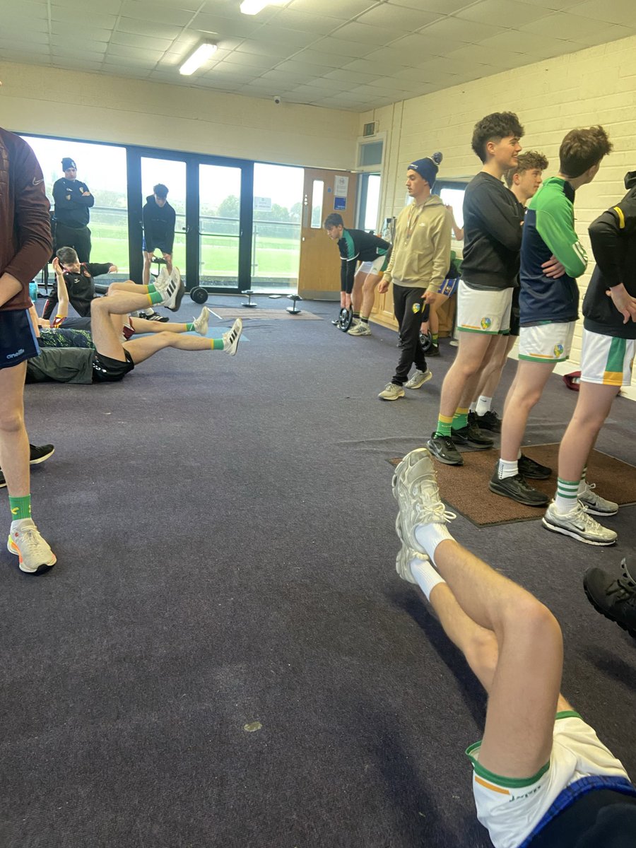 LeitrimG's tweet photo. Adverse weather conditions meant our U16 footballers trained in @allengaels this morning 🟢🟡

Great to be able to utilise the new astro turf when the weather isn’t playing ball 🌧️ https://t.co/hAEOMn5f2j