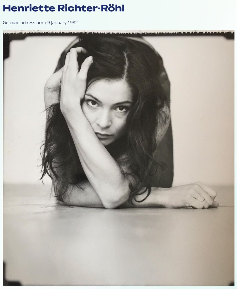 Born on the same date. 
The esteemed ✨ Ms.Catherine, Princess of Wales 🌈 ( Birthdate 1982 - 01 - 09 ) and the honorable ✨ Ms.Henriette Richter-Röhl 🌈 ( Birthdate 1982 - 01 - 09 ) share the same birthday. 

Henriette Richter-Röhl is German actress born 9 January 1982 

Family