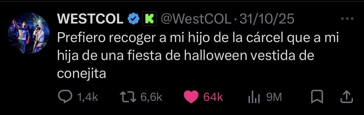 Hass_tey's tweet photo. Esa malparida se nota que le tiren rabia a west desde aquí JAJAJA https://t.co/J6QrohJ91U
