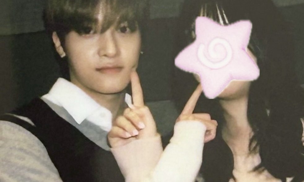 riri🍥 tweet media