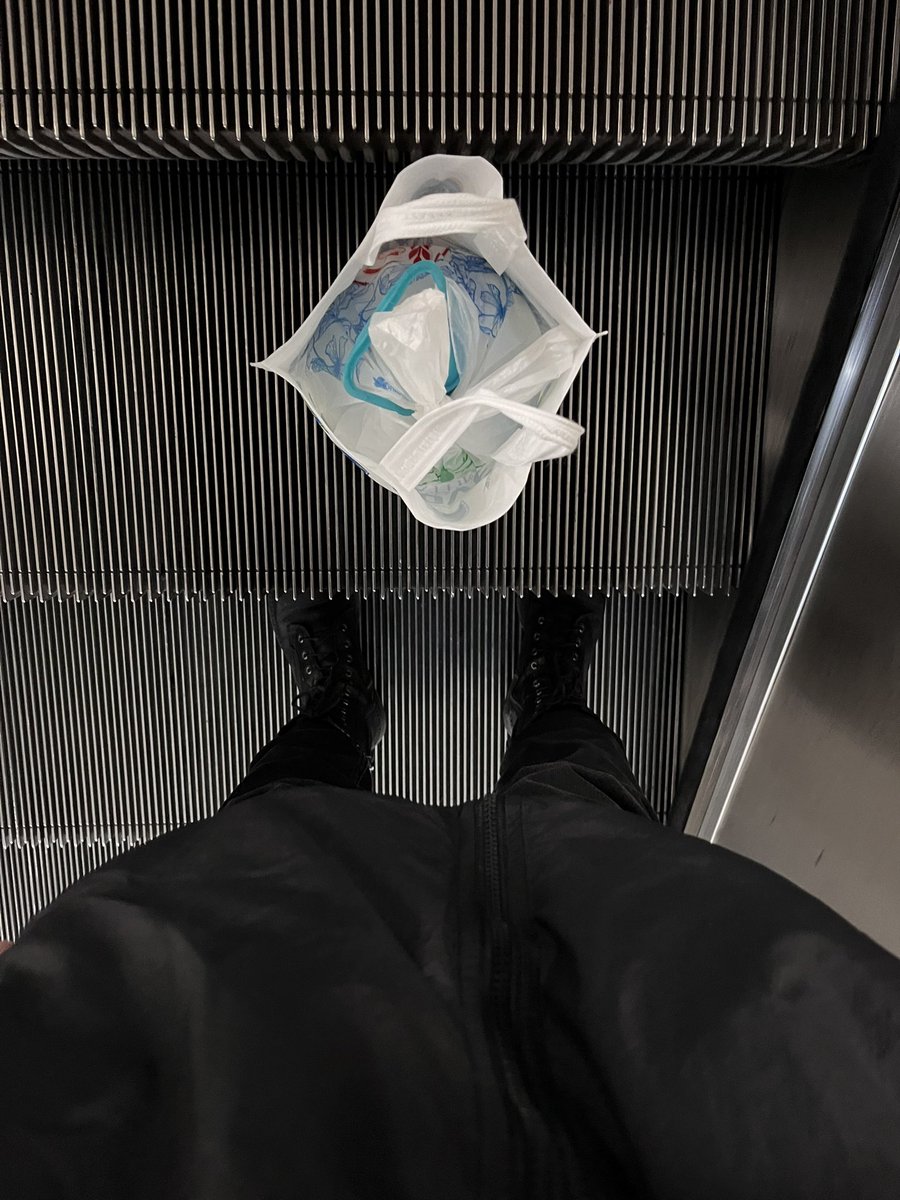 İsmail YK - bombabomba.com dinlediğimi bilmiyorlar