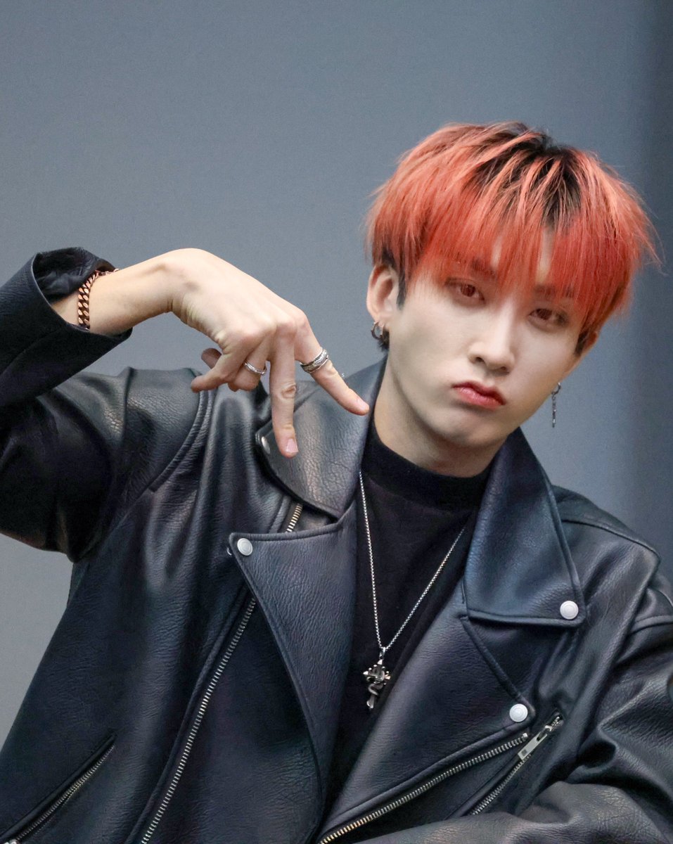 U_1you's tweet photo. 🤙🏻

#XODIAC #소디엑 #WAIN #웨인 https://t.co/mMFbfFAcJm