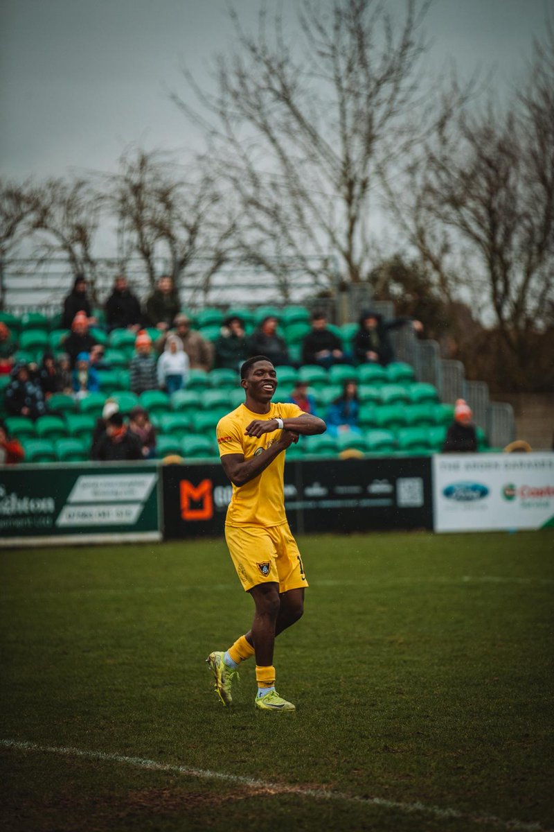 Harborough Town FC 🐝 tweet media