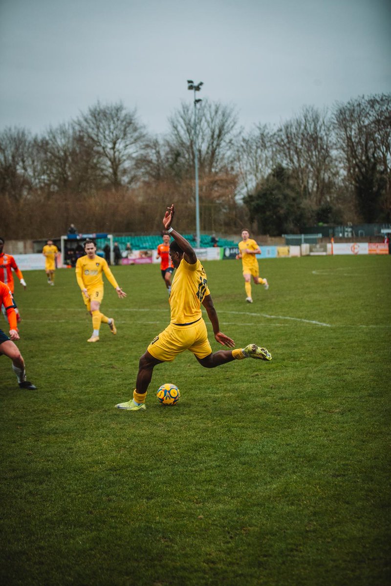 Harborough Town FC 🐝 tweet media