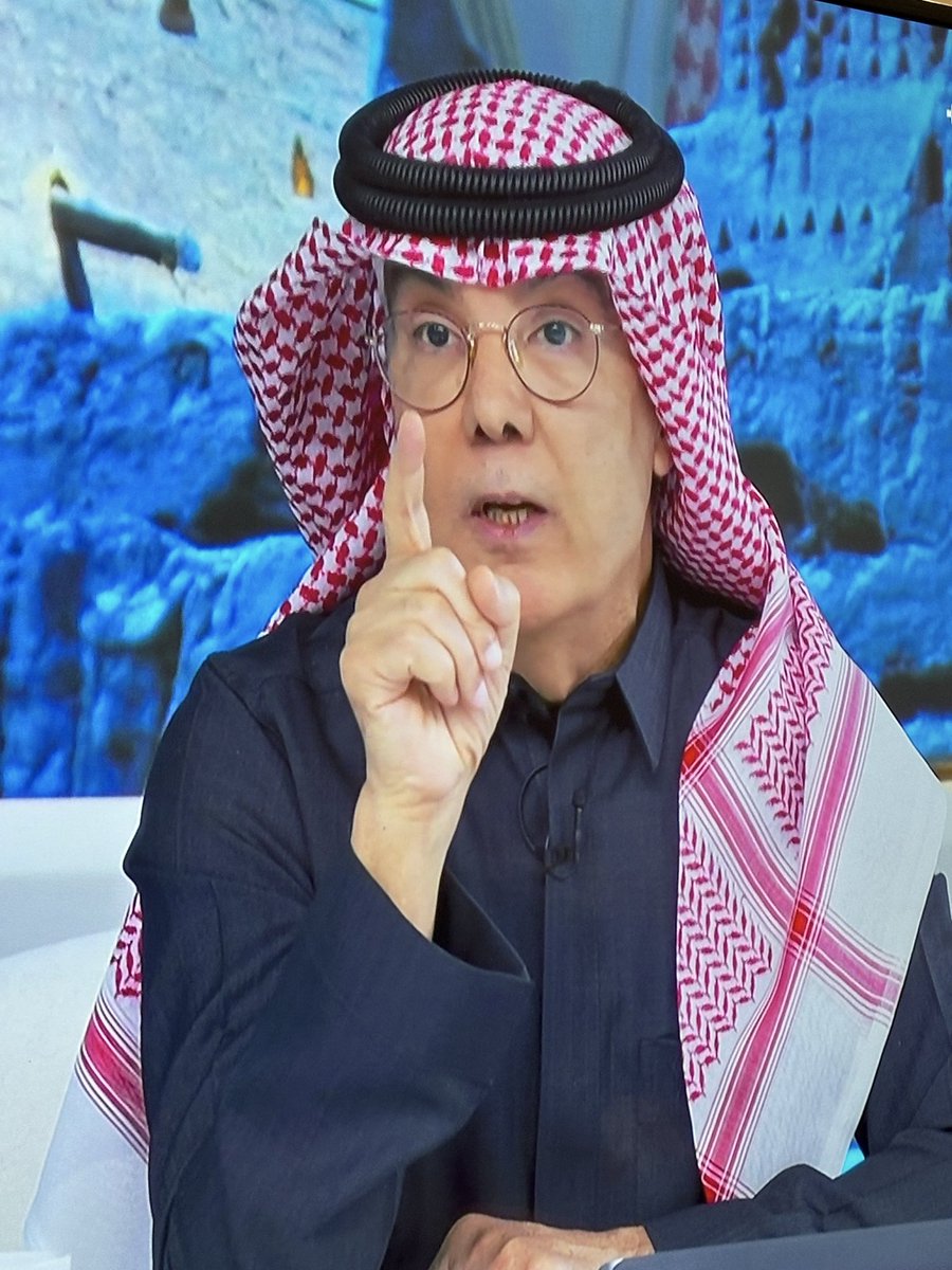 #الهلال_الاتحاد
رمضان وصيام جلست شوي أفكر مين هذا ؟ 😂