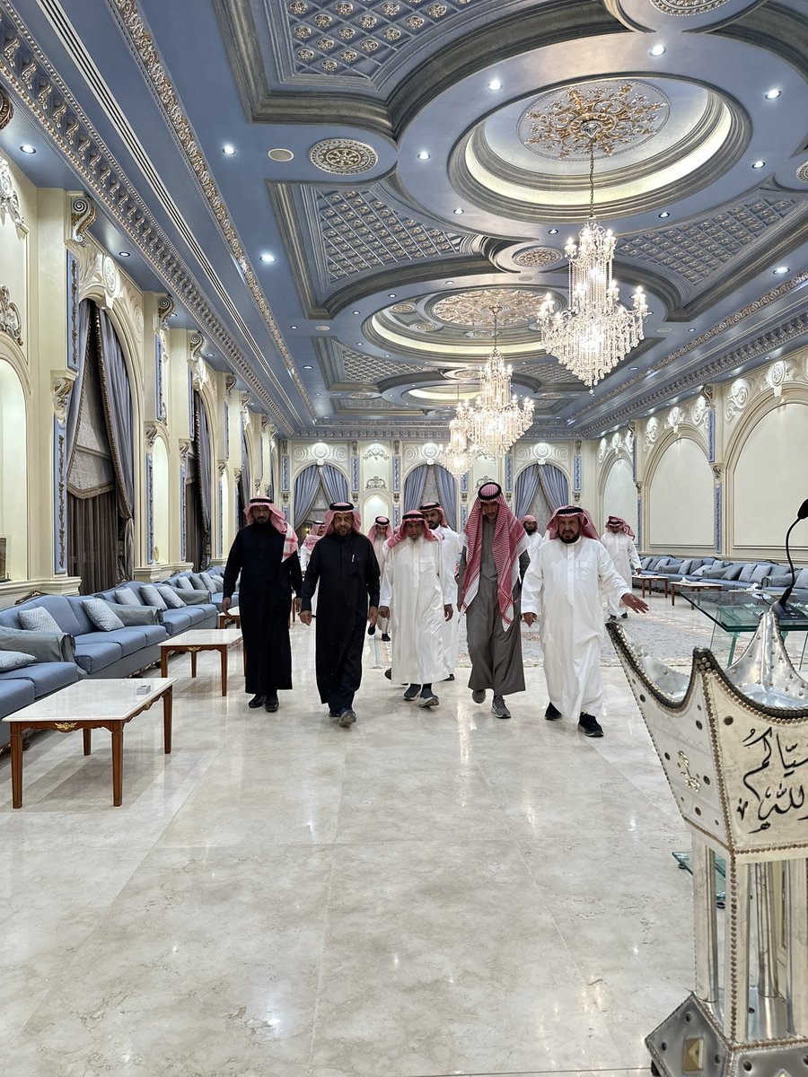 abolujaine's tweet photo. شرفنا الشاعر العَلم لافي الغيداني
وأثرانا بـ أبياته @lafihmud 

لاتعتذر ياللي تمر اهل تمير
ولو اعتذرت العذر ما يقبلونه

امن الكرم ما يقبلون المعاذير
والضيف لوهو عجل ما يطلقونه

على الكرامة والدلال المباهير
يقلطون الضيف ويكرمونه

بني تميم..وساكنه من مناعير
انشهد ان المدح يستاهلونه https://t.co/G7PmHH8B3P