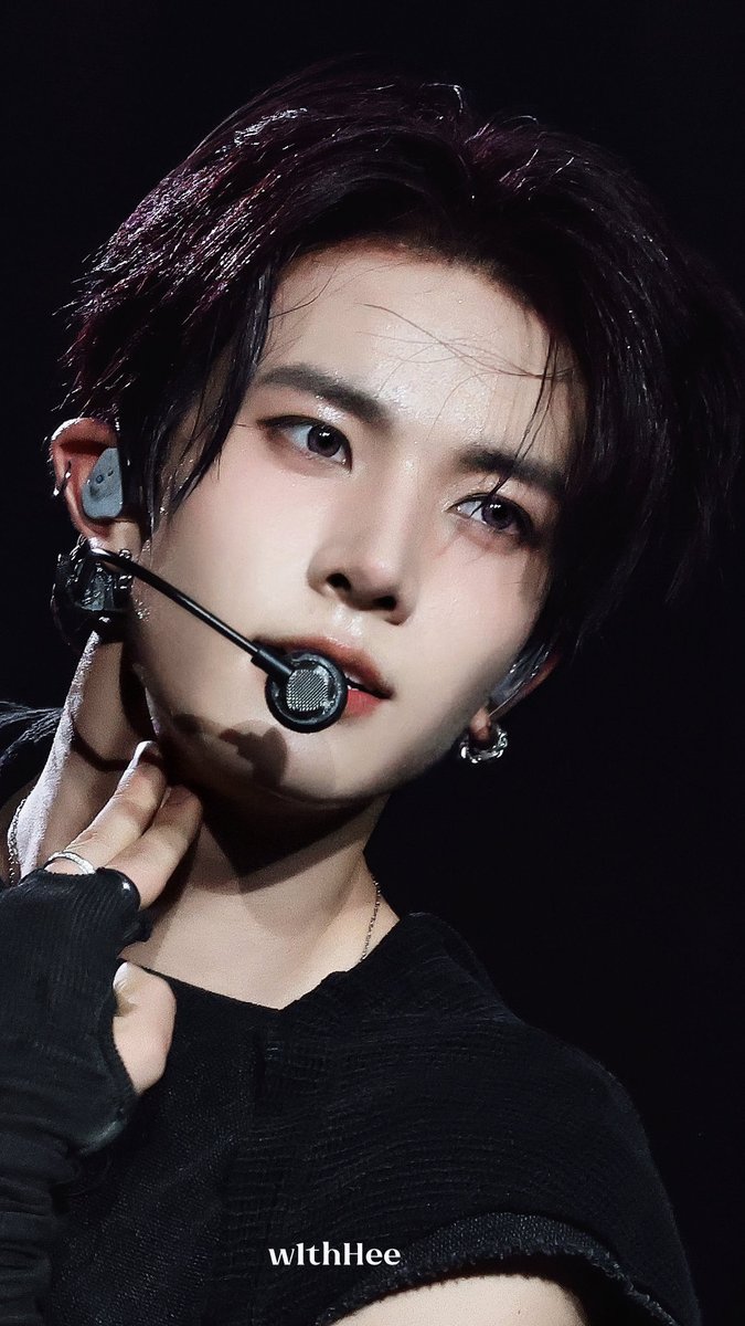 하…이 얼굴이 내앞에 있는데 나어떻게 살아야 되냐???