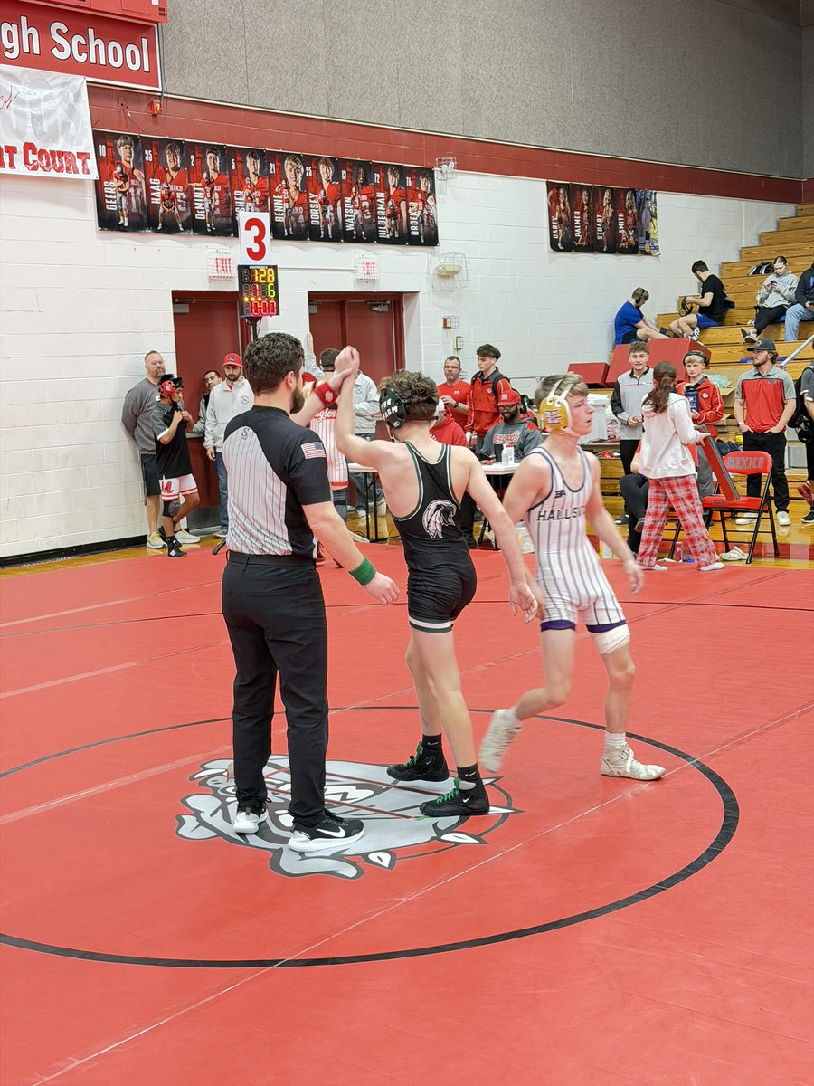 OF Eagle Wrestling tweet media