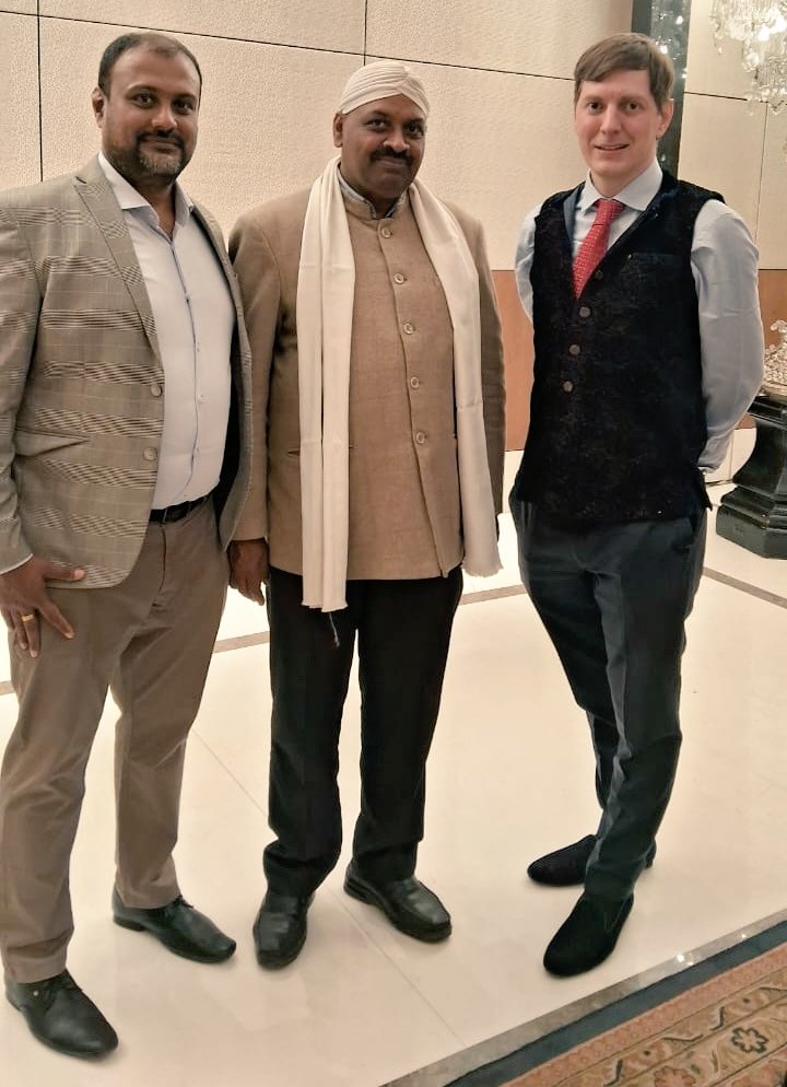 DrVijayTiwariJi's tweet photo. It was a pleasure meeting @OfficialIAPC Team Members from @USAndIndia @IndianEmbassyUS @USAmbIndia &amp; @HCI_London @UKinIndia 
@Rajneethi365 Team at @OberoiHotels Delhi for interaction of #PolliticalConsultants 

@brentbuc @mattklink @amanbandvi @PTI_News @PressClubOfI1 @BBCWorld https://t.co/xDqdDicrsp
