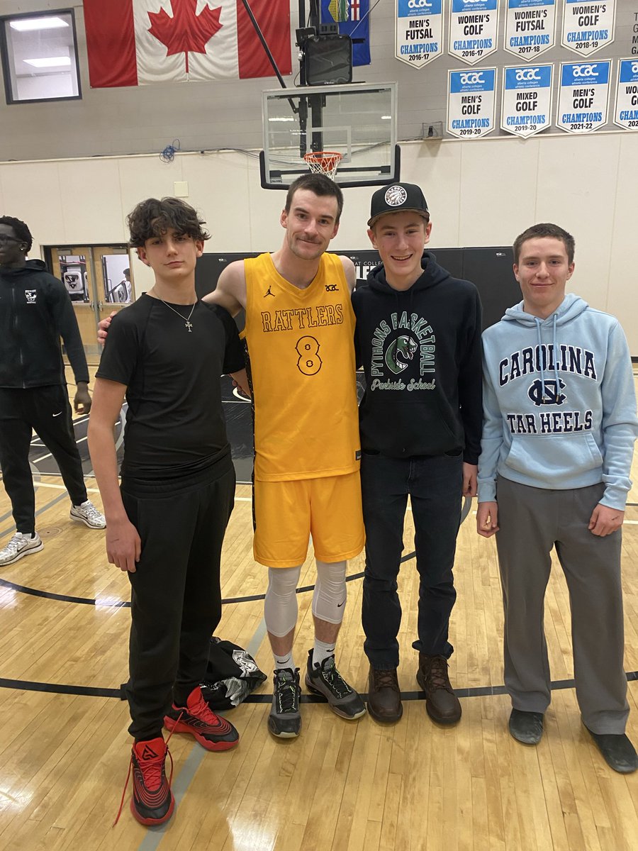 Brandon Angle tweet media