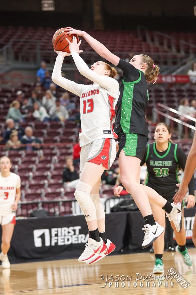 jasonduchow's tweet photo. 5A Idaho State Basketball Final: Sandpoint 53 Blackfoot 50.  Sandpoint advances to the State Championship Game!

Thank you to Travis Mire - @cmg_homeloans for sponsoring this game, your support of the Lady Bulldogs is greatly appreciated! https://t.co/G3BvwuWgKK