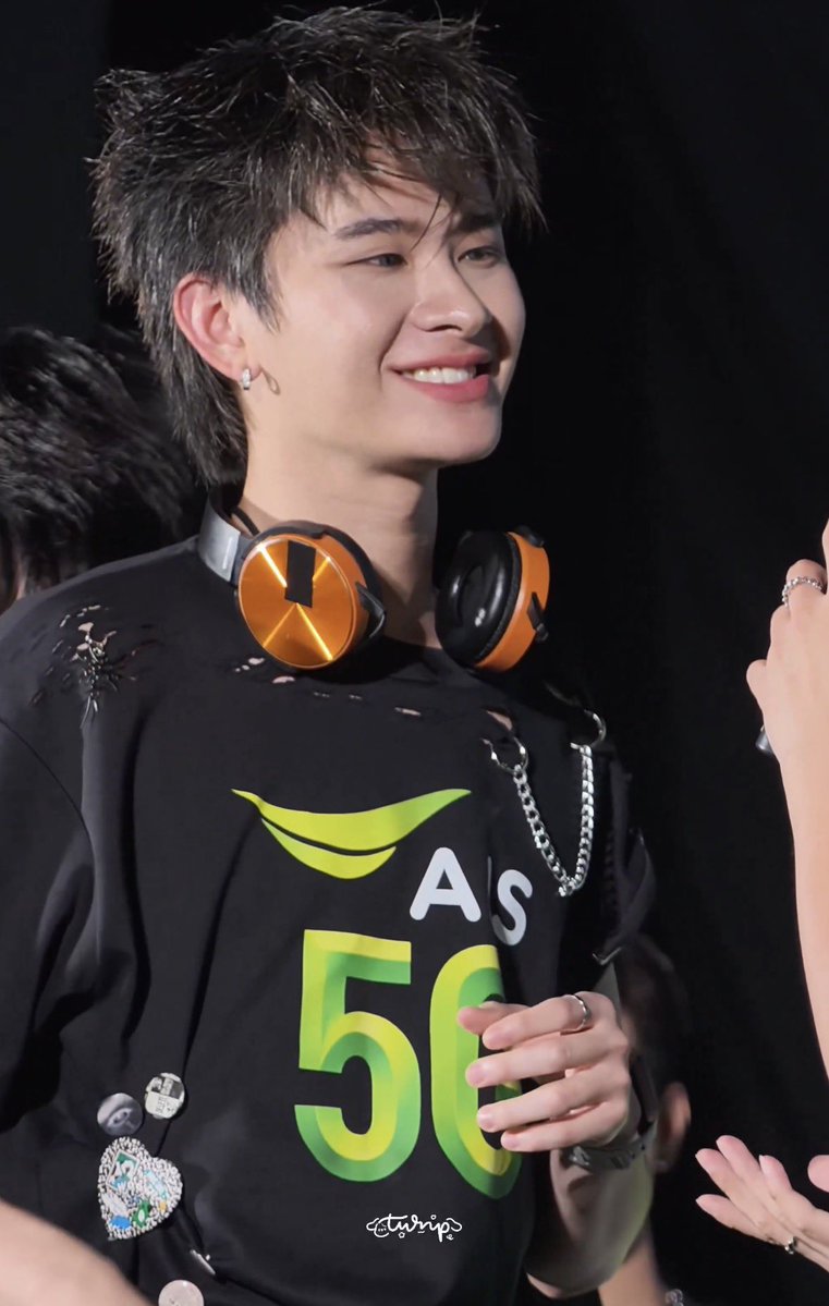 แก้มนั่นนนนนน น่ารักมากกกกกกกกกกกกกน้องไทย โฮ้้้้้้้้้ หัวใจชั้นเหมือนถูกเยียวยา 😭😭😭😭😭😭😭😭✊🏻💔