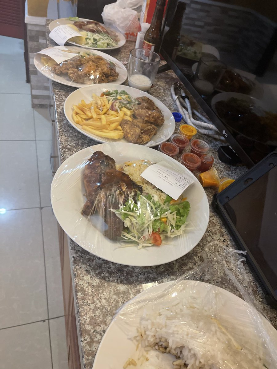 IZZZAMOOOD's tweet photo. Vacation in Guyana 🇬🇾 🛩️ Hotel 🏨  food 🍱  #fypシviral #timefortrip https://t.co/iG3FaYBsHE