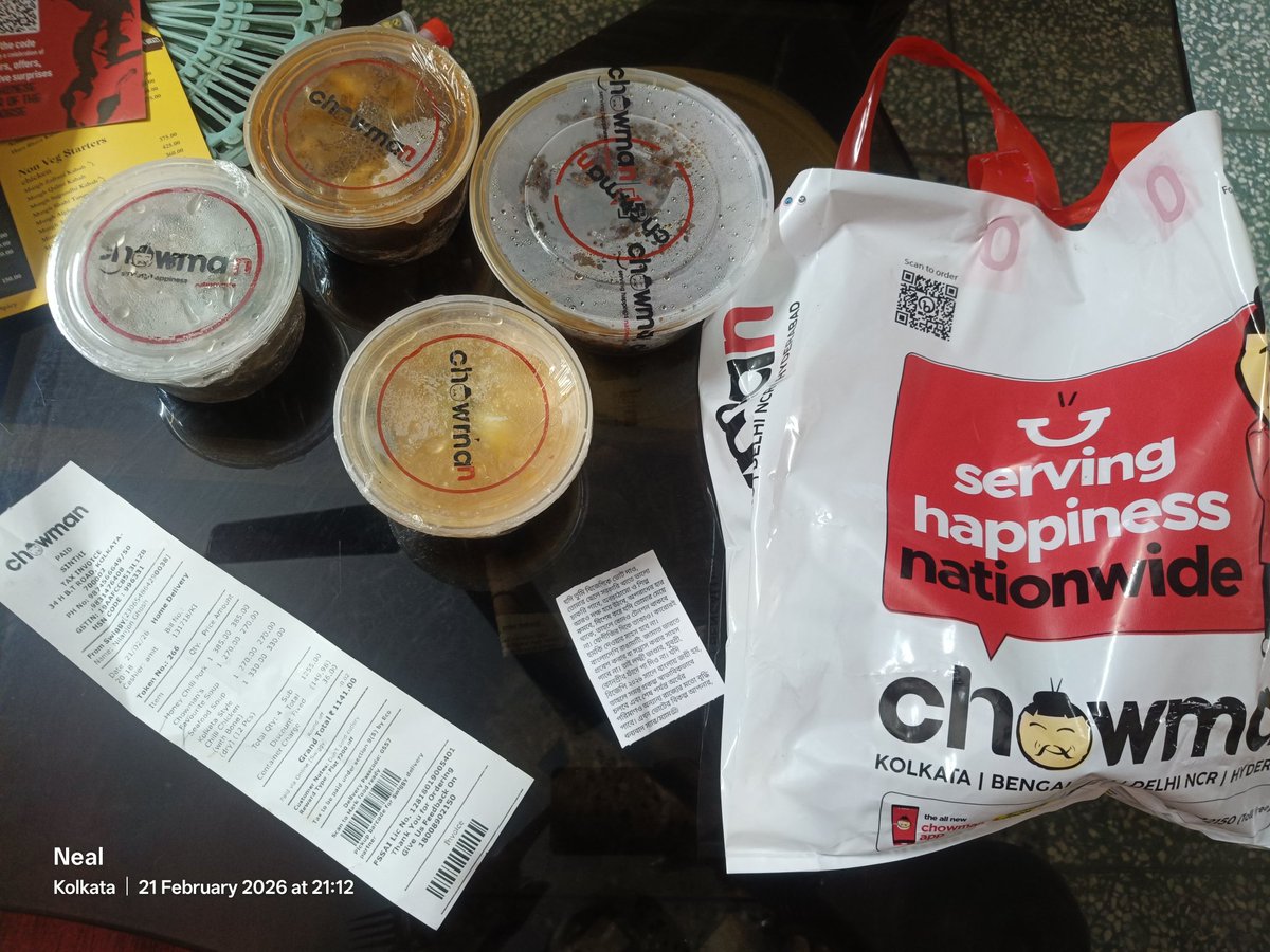 NilanjonGhosh's tweet photo. Today I ordered from @Chowmankolkata through @Swiggy...

I received my order with a political note asking me to vote for BJP... Is this normal???

@AITCofficial @abhishekaitc please look into this.... https://t.co/onxHQFavSq