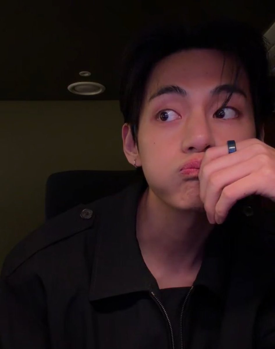 youngmdicine's tweet image. RT @sgmin_seven: cute as fuck      WHAT THE FUCK