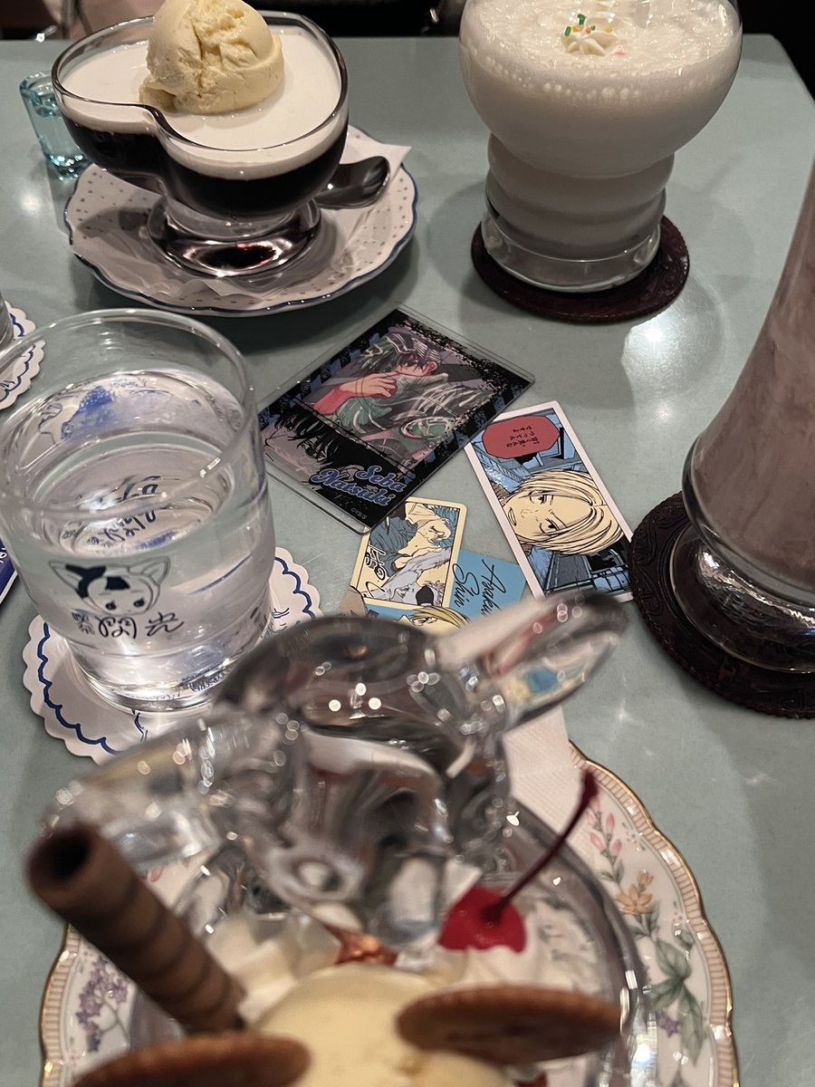 ᴢᴏɴᴇ tweet media